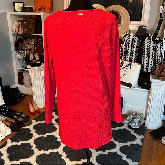 CALVIN KLEIN Ribbed Red Sparkle Top - Picture 3 of 8